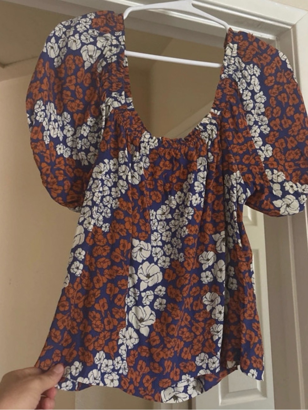 Floral Puff-Sleeve Blouse - Navy with White & Rust Floral